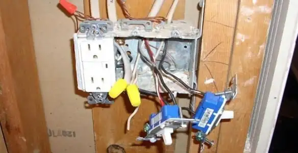 gfci circuits service wiring and upgrading electrical outlets with ground fault protection in Miami, FL