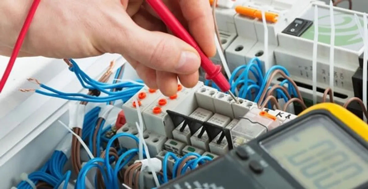 professional electrical services performing system testing and wiring inspection in Miami, FL