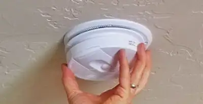 Smoke detector installation service ensuring home safety in Miami, FL