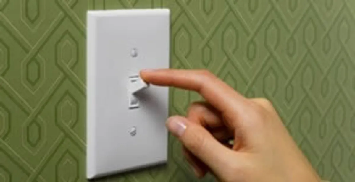 Professional switch repair service ensuring safe and reliable light control in Miami, FL